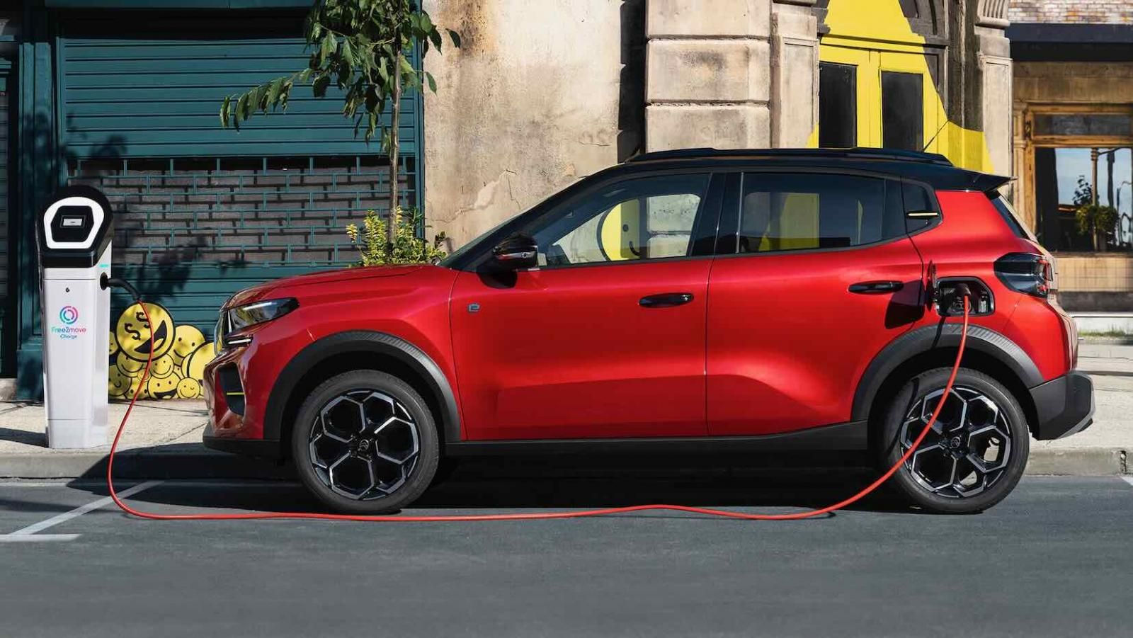 Nuova e-C3 elettrica 2024