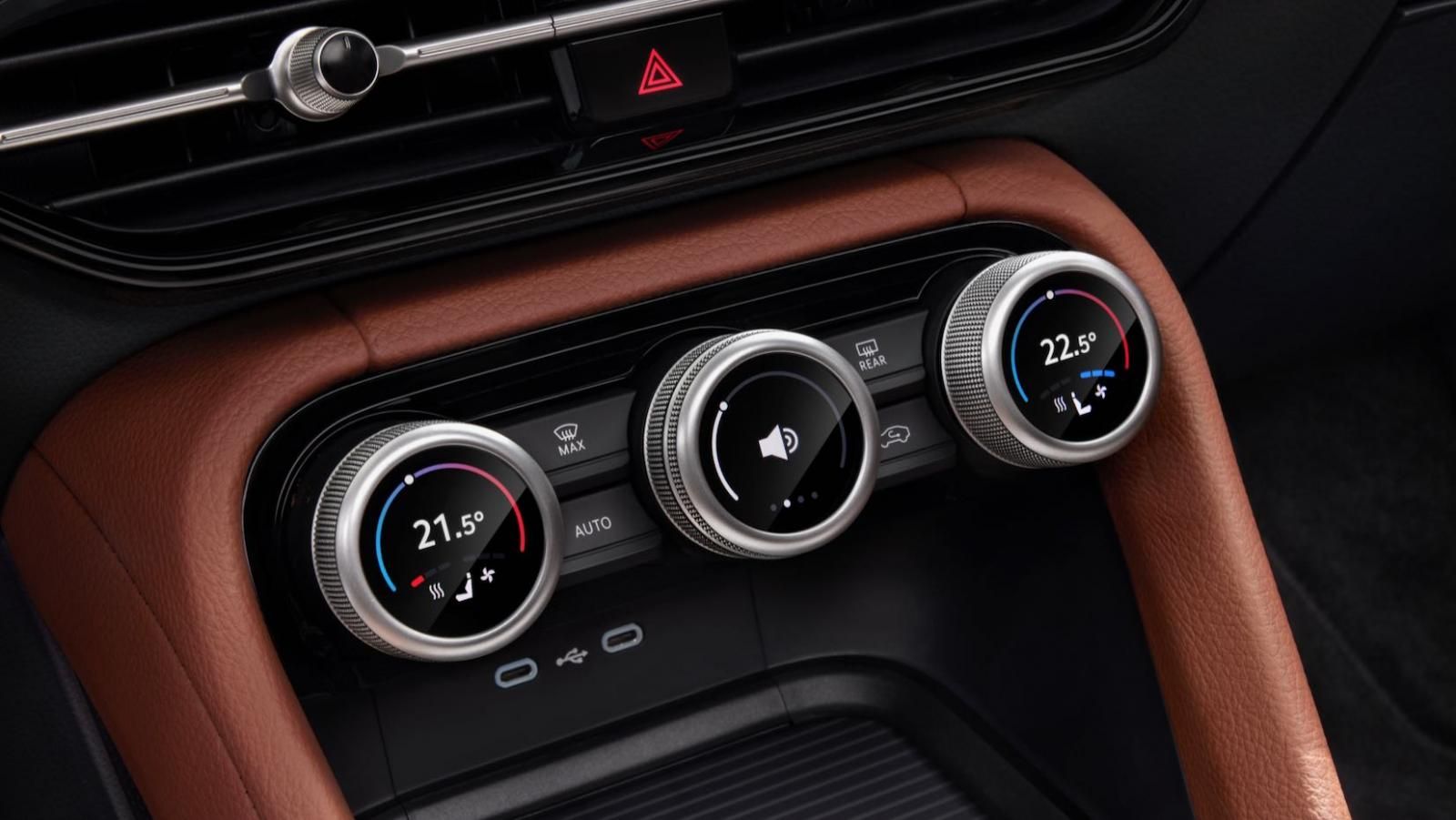 Nuova Skoda Kodiaq 2024, i comandi Smart Dials