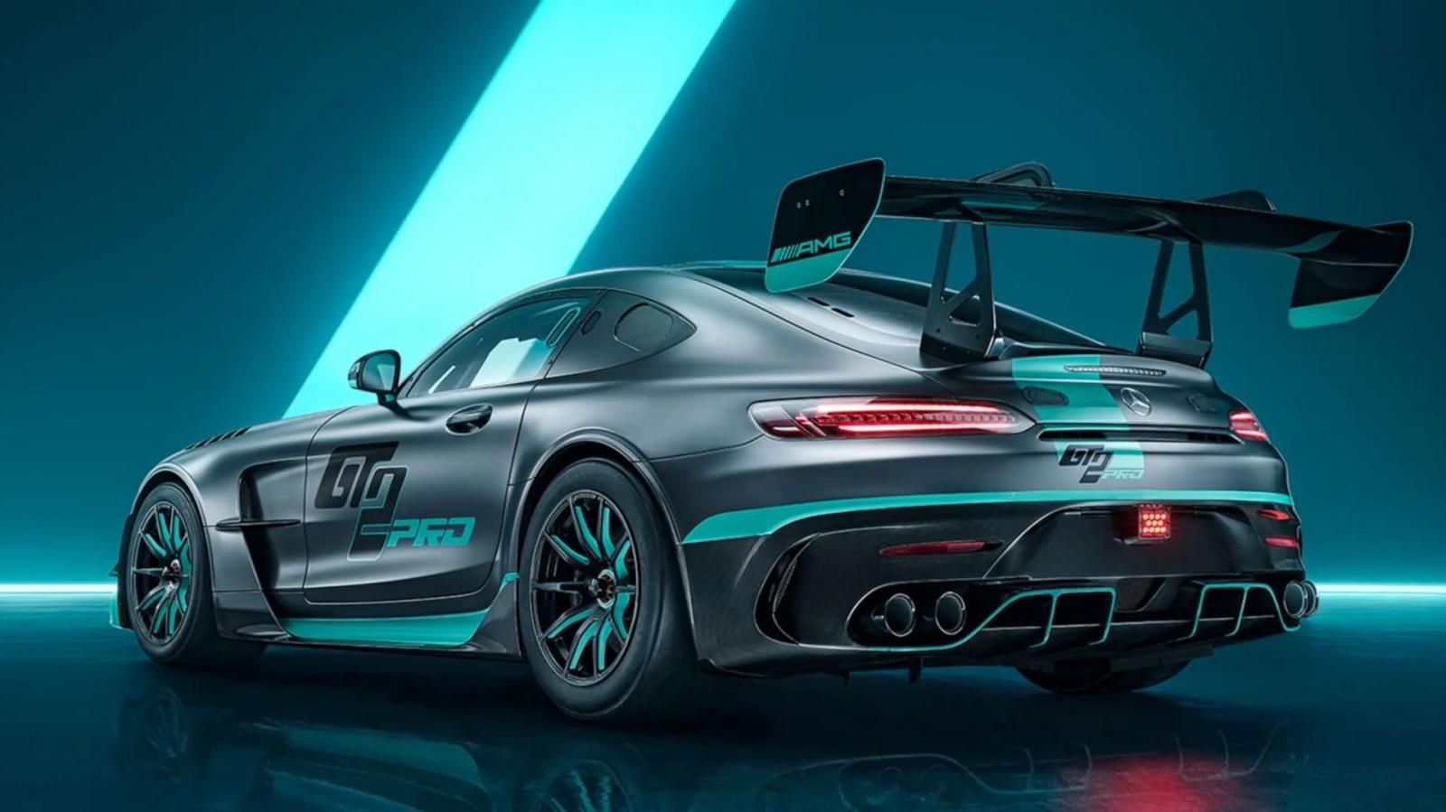 Mercedes AMG GT2 Pro