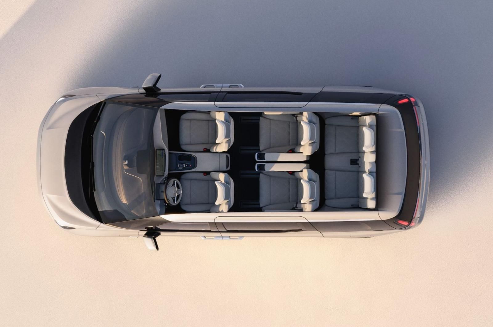 Volvo EM90 vista dall'alto