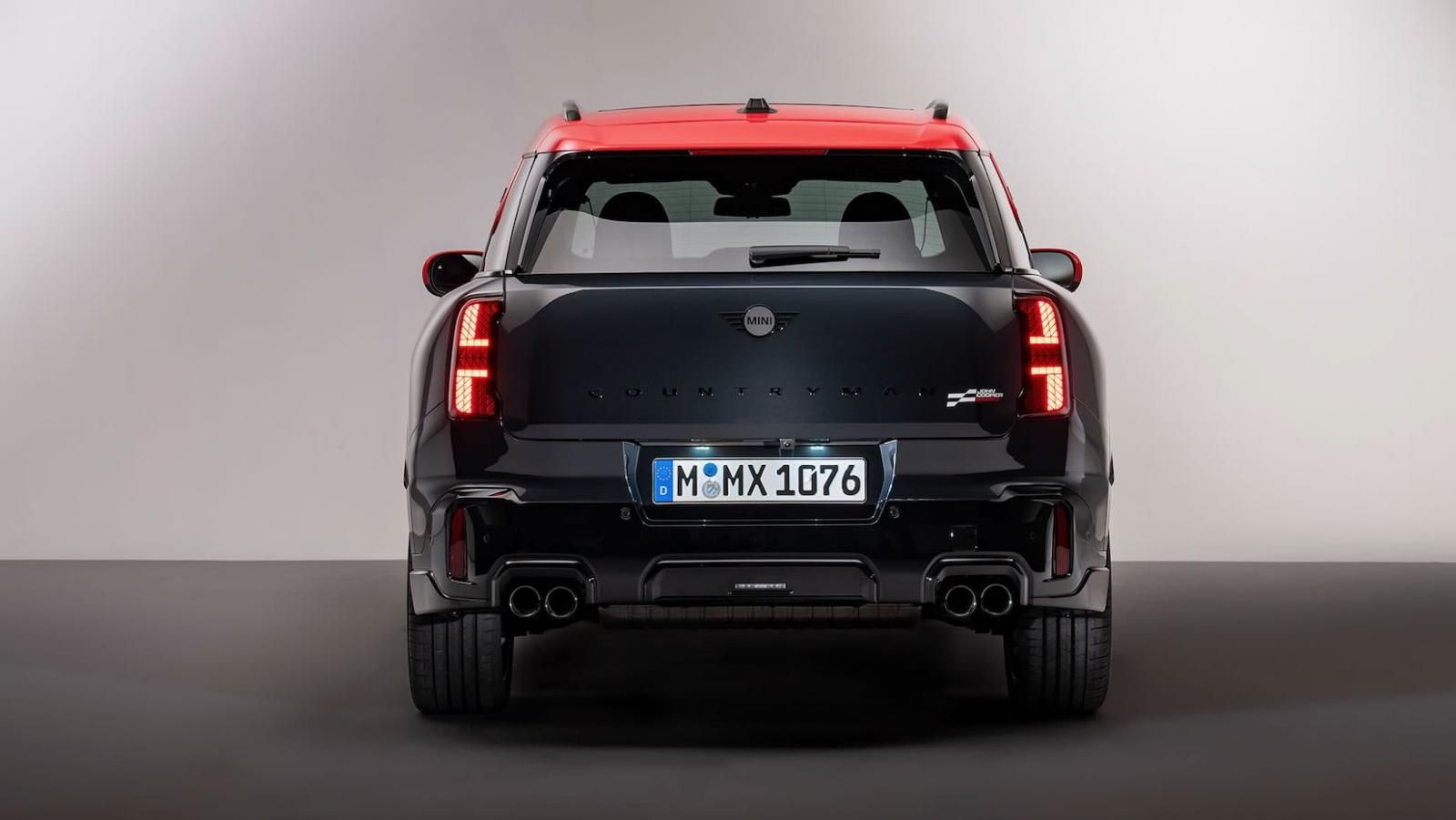 Nuova Mini Countryman John Cooper Works 2024, il posteriore