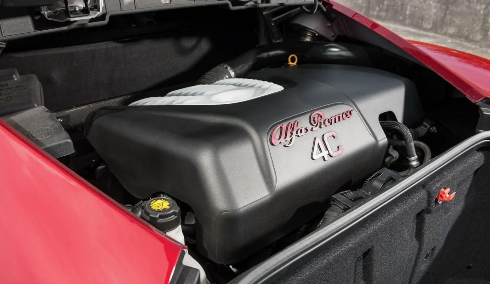 Alfa Romeo 4C motore