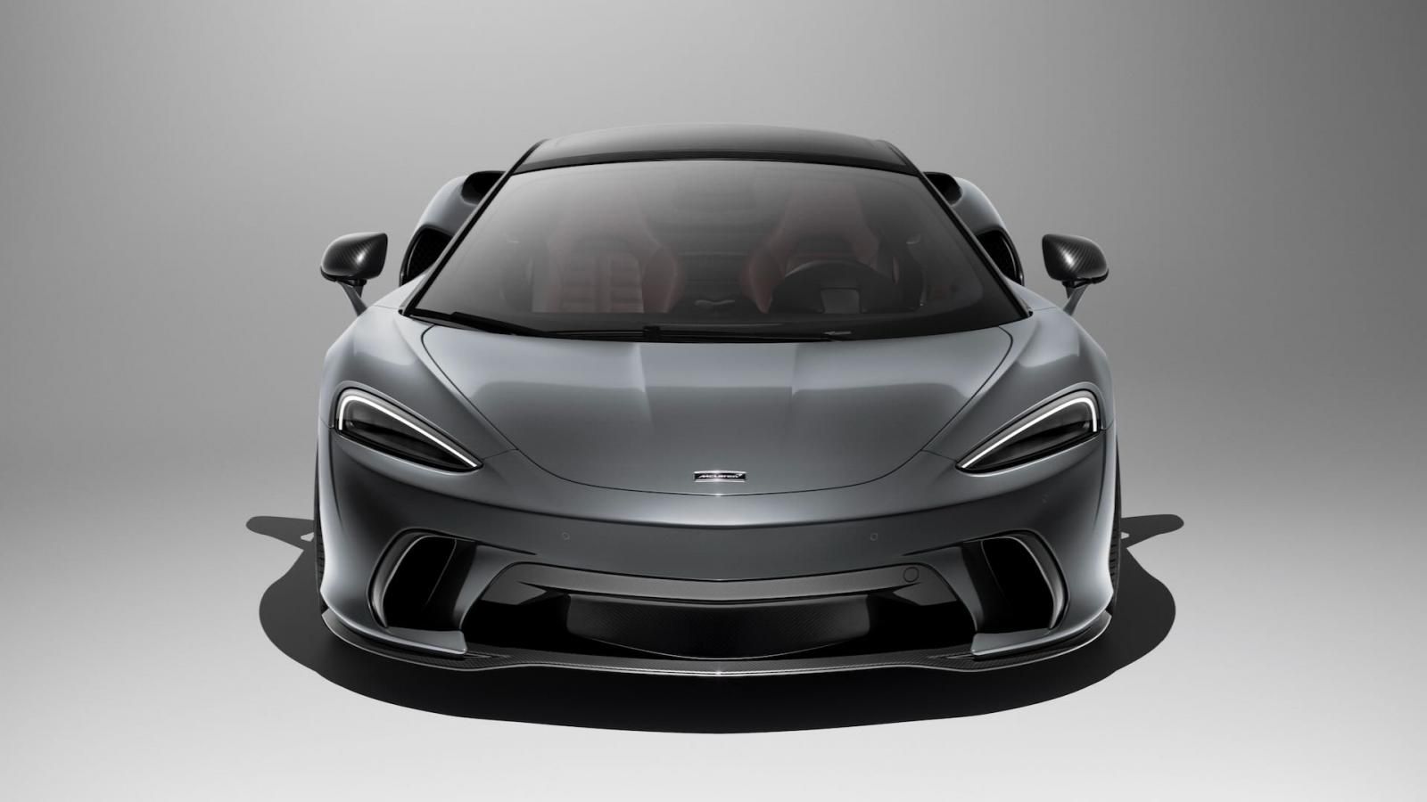 McLaren GTS 2024 studio frontale
