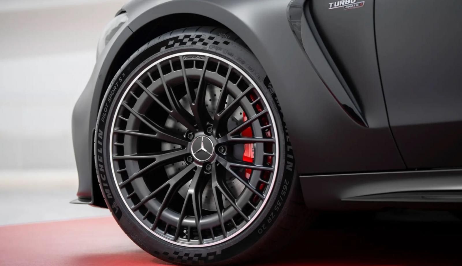 Mercedes-AMG CLE 53 Coupe cerchio