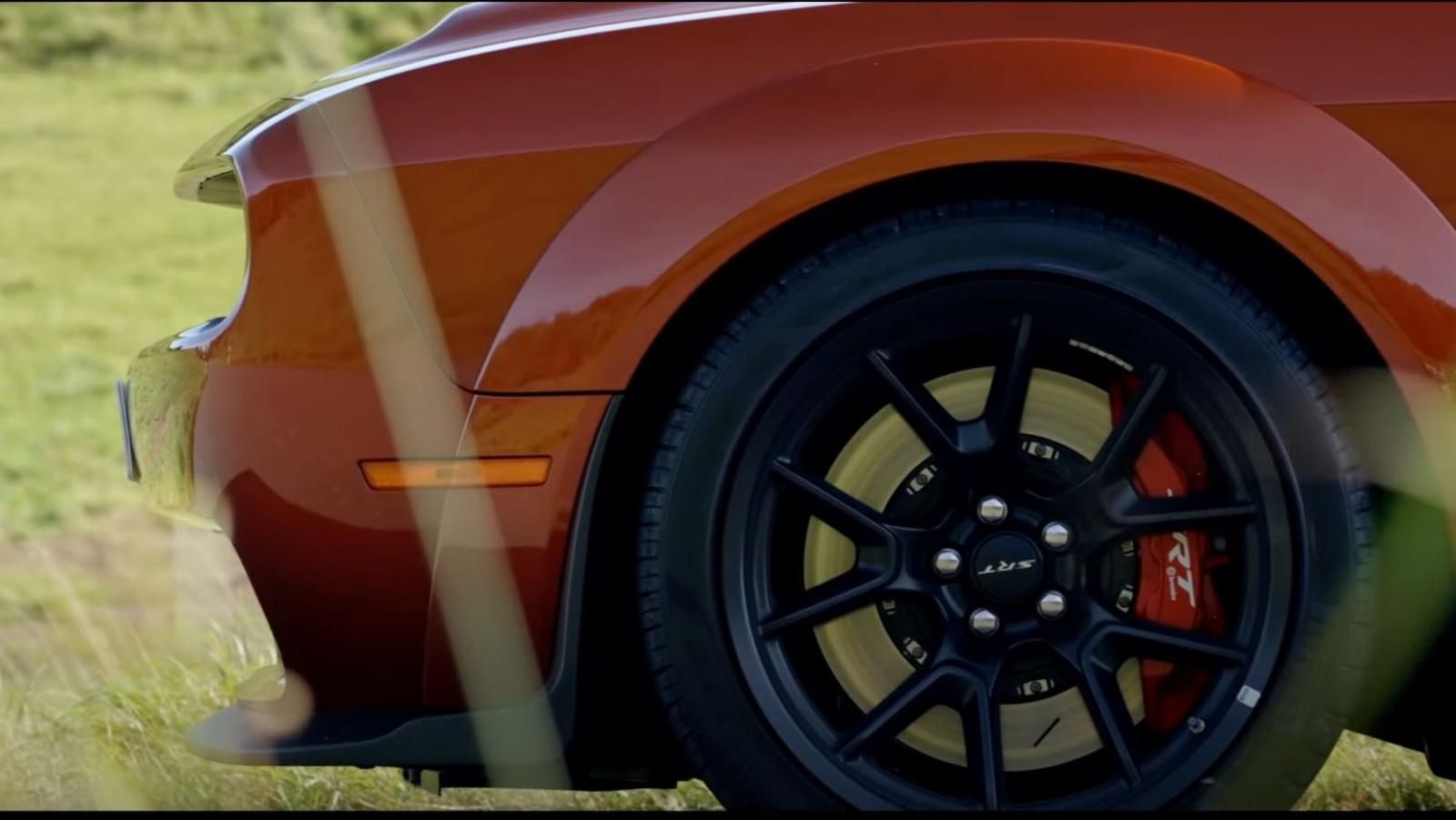 La Dodge Challenger SRT Hellcat Redeye Jailbreak serie “Last Call”