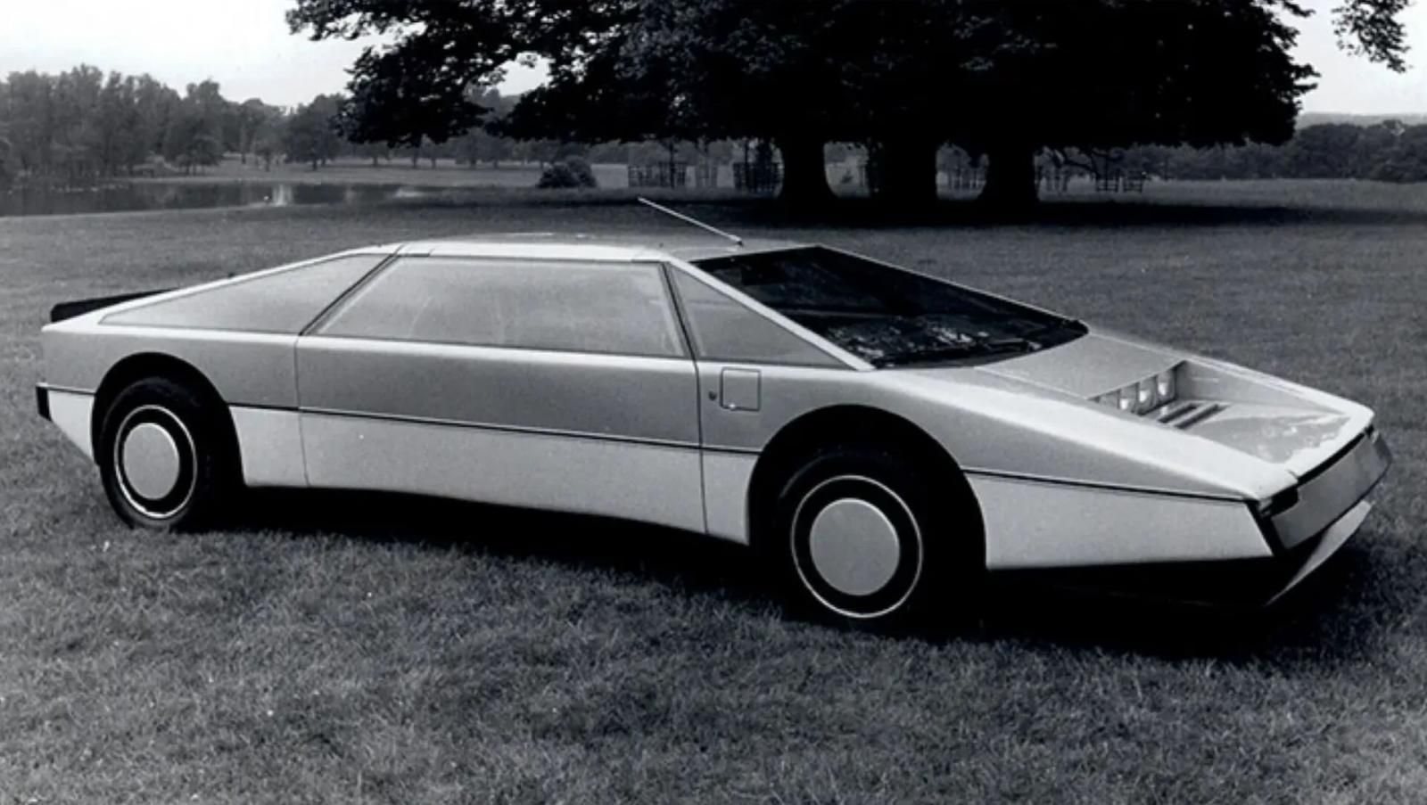 Aston Martin Bulldog