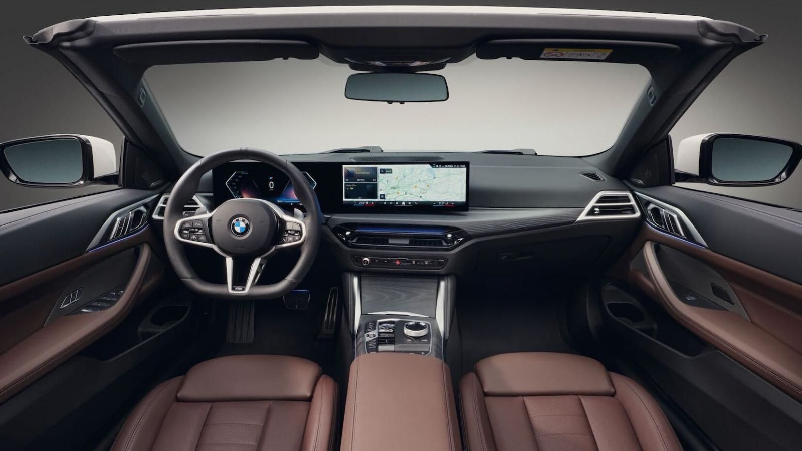 Nuova BMW Serie 4 Cabrio, gli interni
