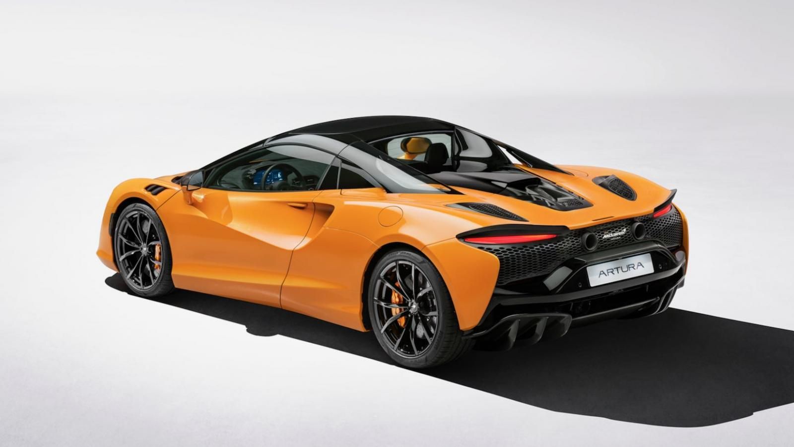 McLaren Artura Spider