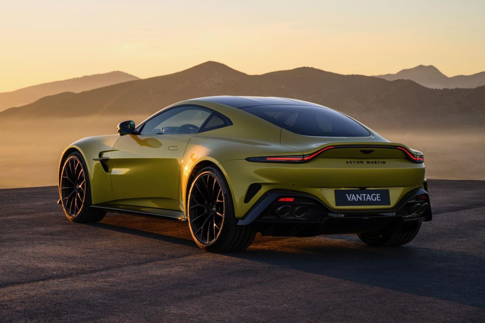 Aston Martin Vantage 2024