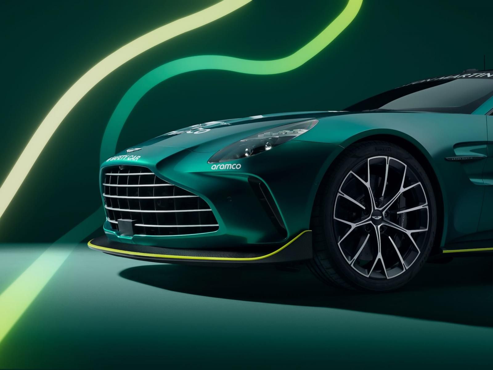 Aston Martin Vantage Safety Car FIA Formula 1 2024 dettaflio muso