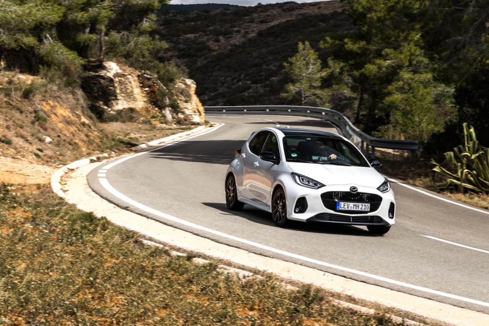 Mazda2 Hybrid 2024