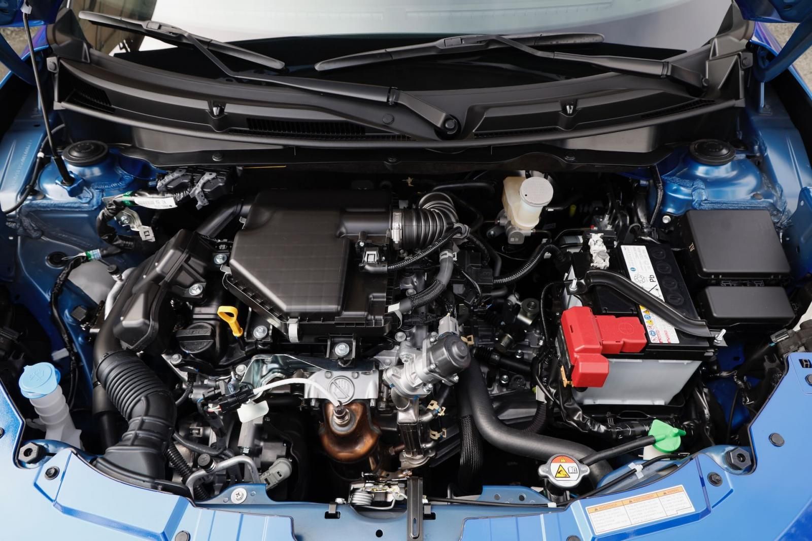 Suzuki Swift 1.2 Dualjet 2024 motore
