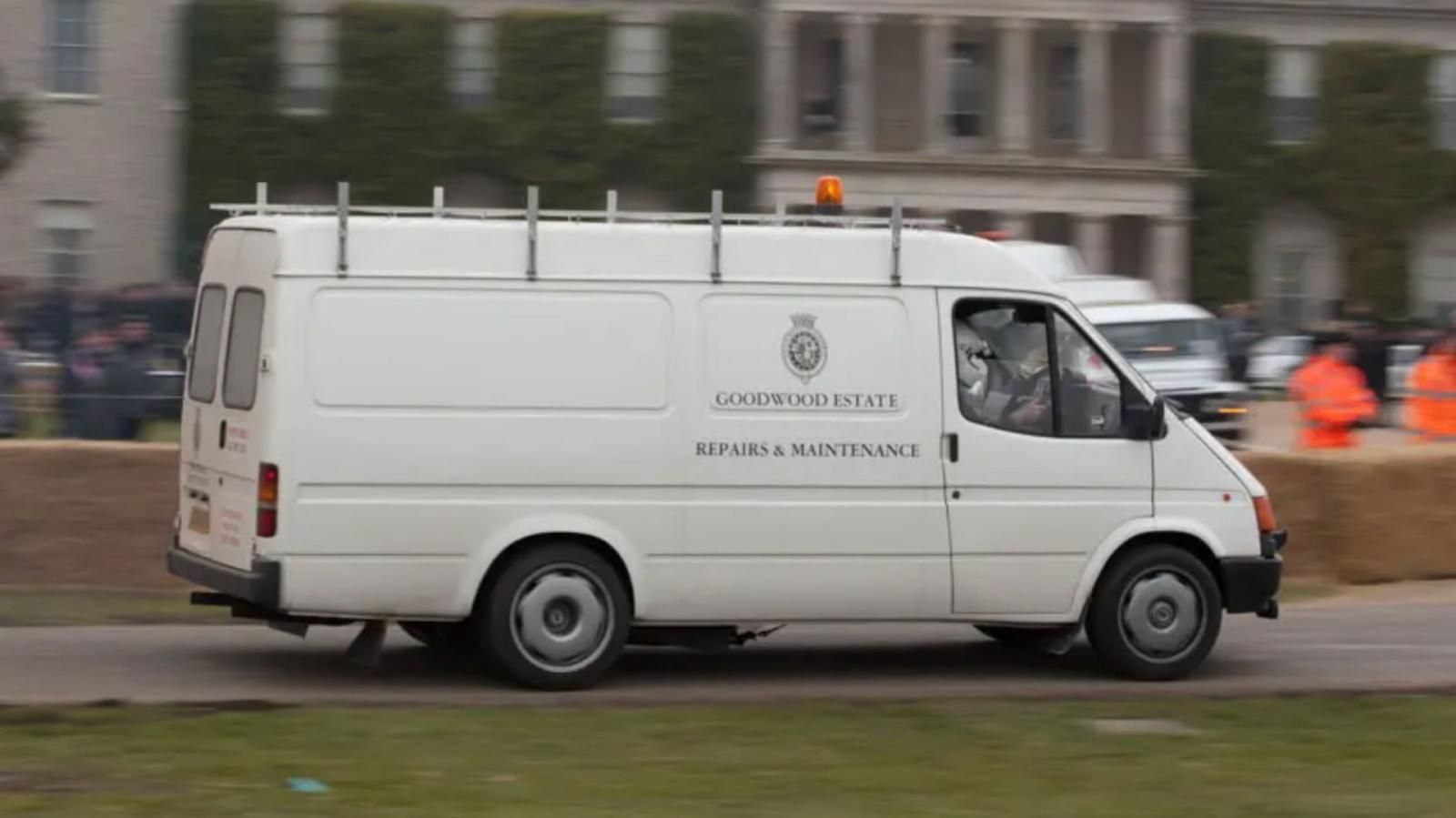 Jaguar XJ220 van