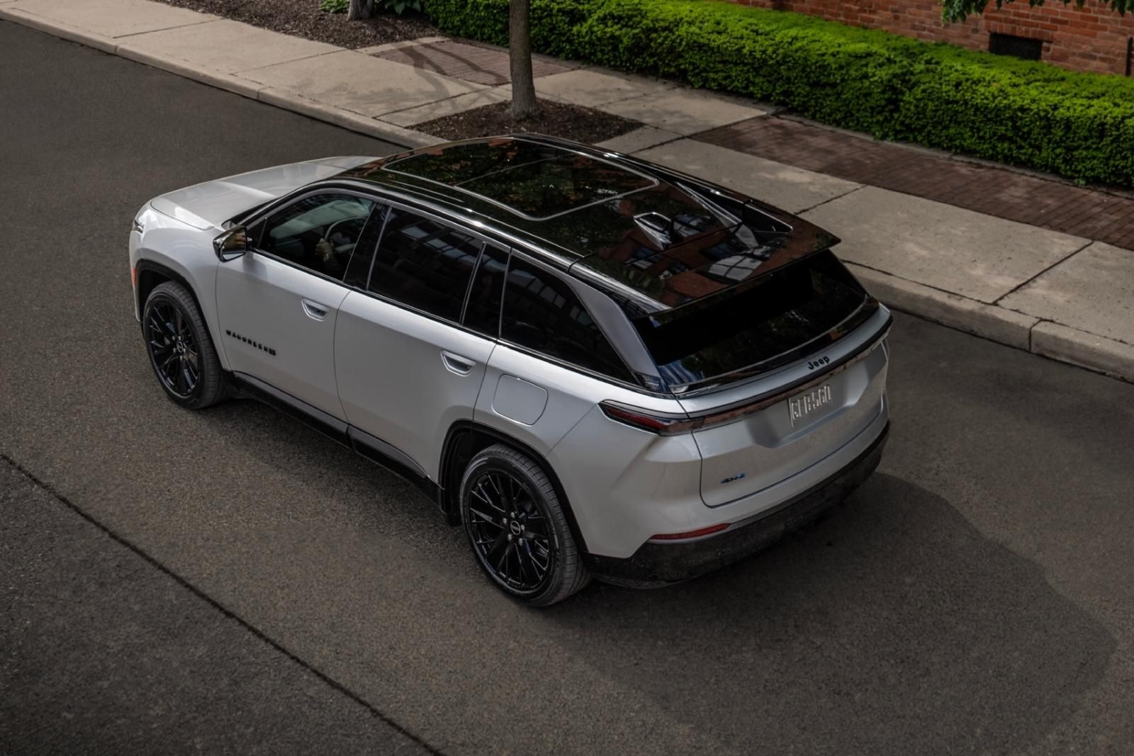 2024 Jeep® Wagoneer S Launch Edition