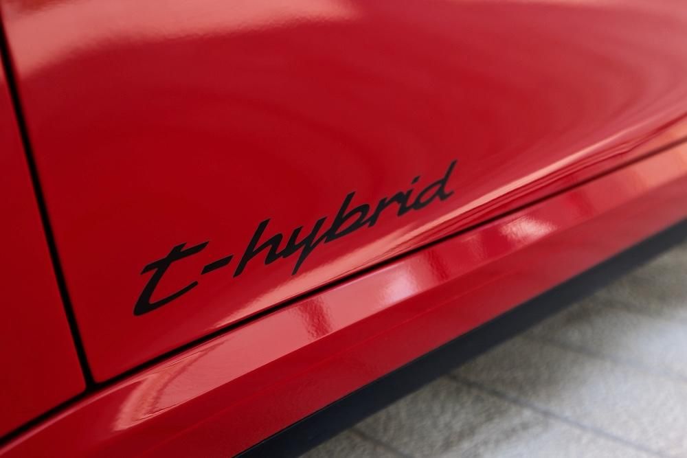 logo t-hybrid