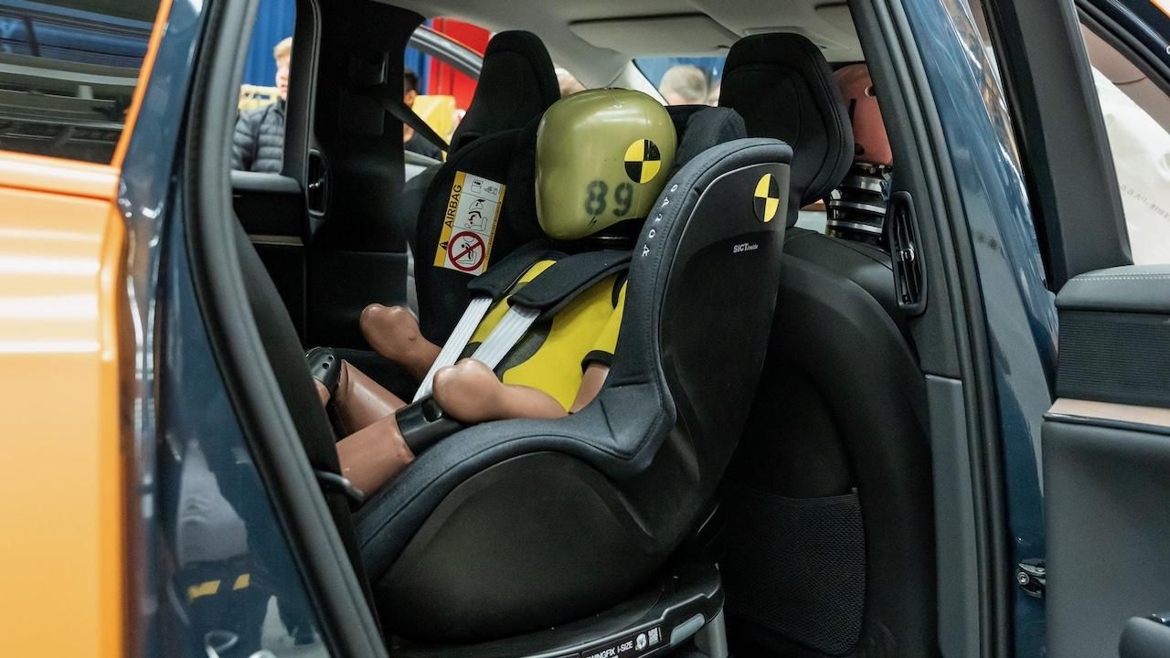 Crash test Volvo EX30 e EX90