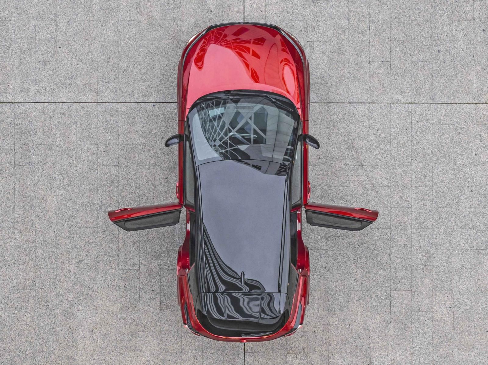 Nissan Qashqai portiere con apertura 90°