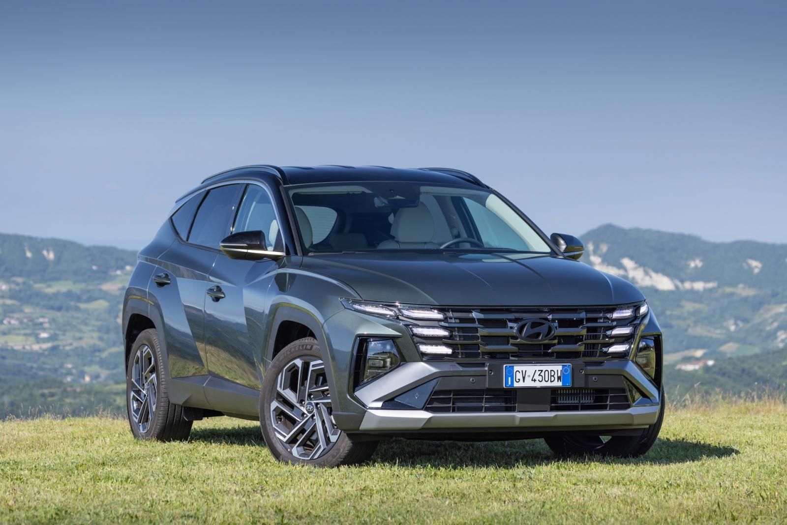 Hyundai Tucson HEV restyling 2024