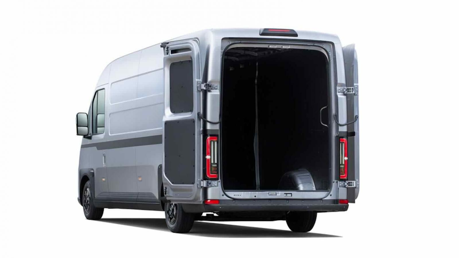 Il nuovo furgone elettrico BYD E-VALI