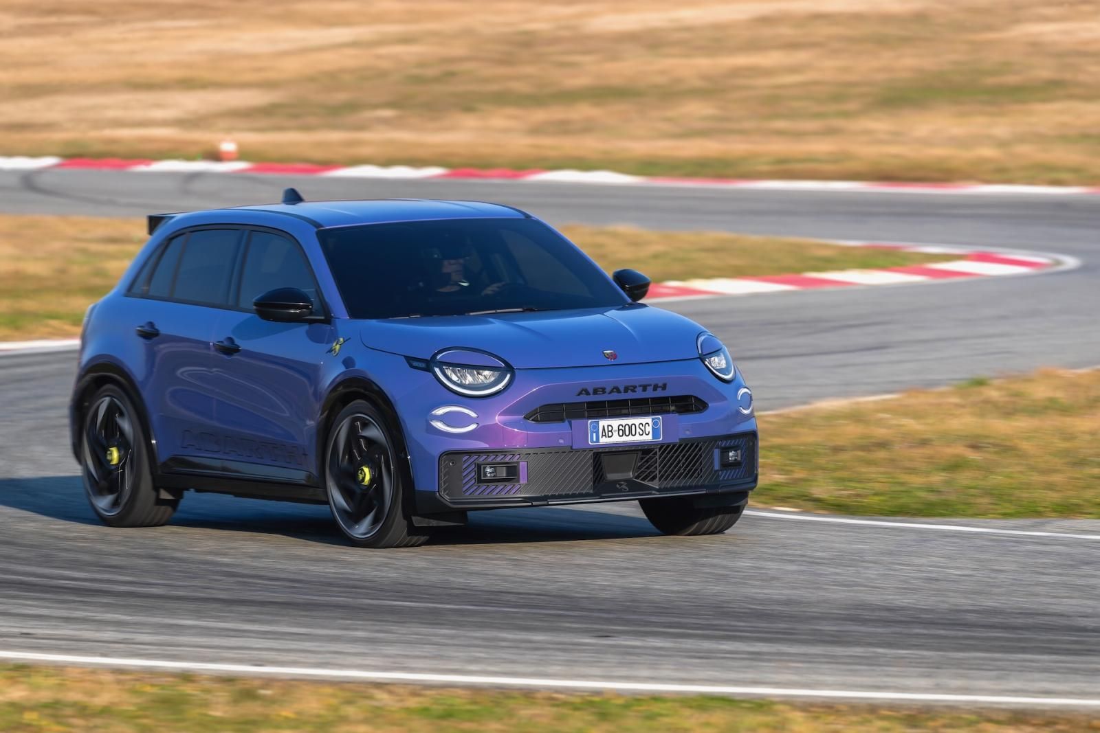 Abarth 600e Scorpionissima