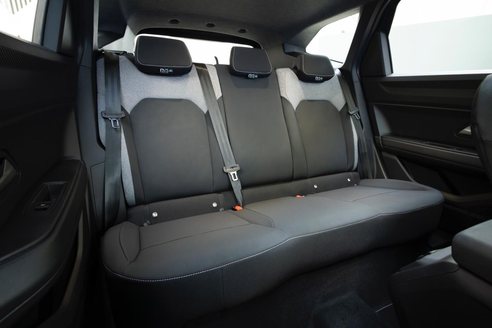 divano Dacia Bigster