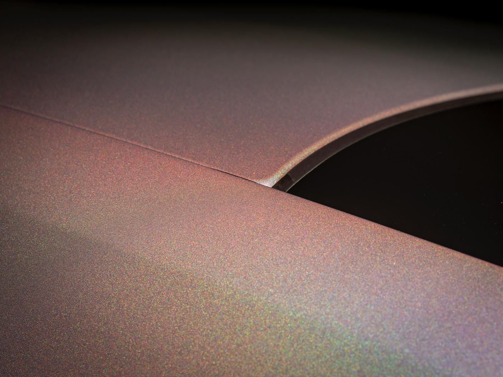 vernice Rolls-Royce Spectre Lunaflare
