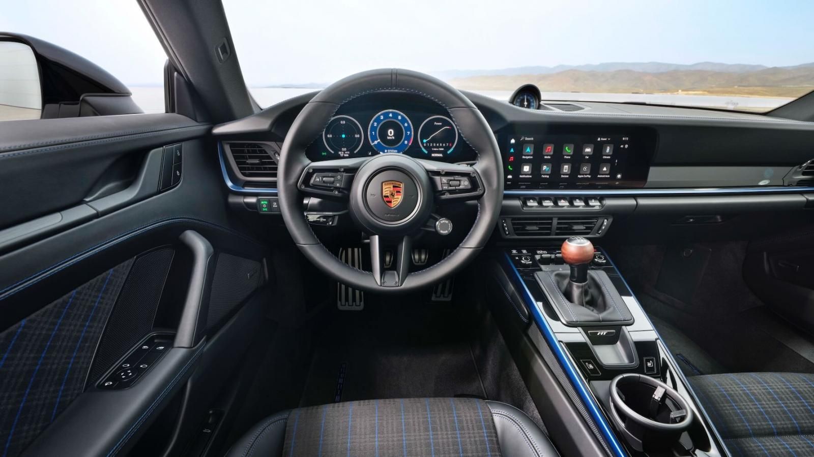 Porsche 911 Carrera T, interni