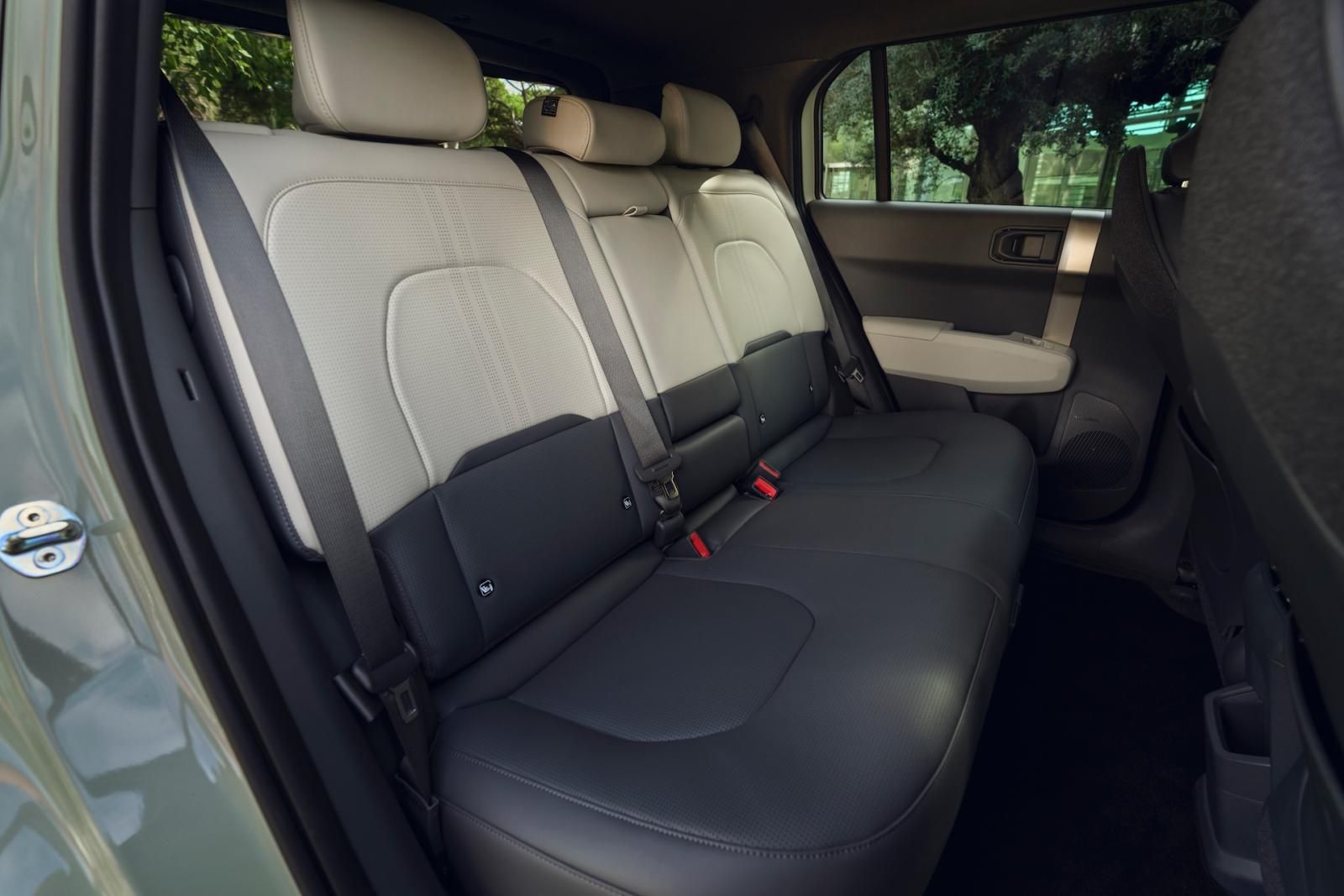 sedili posteriori Kia EV3 Long Range GT-Line