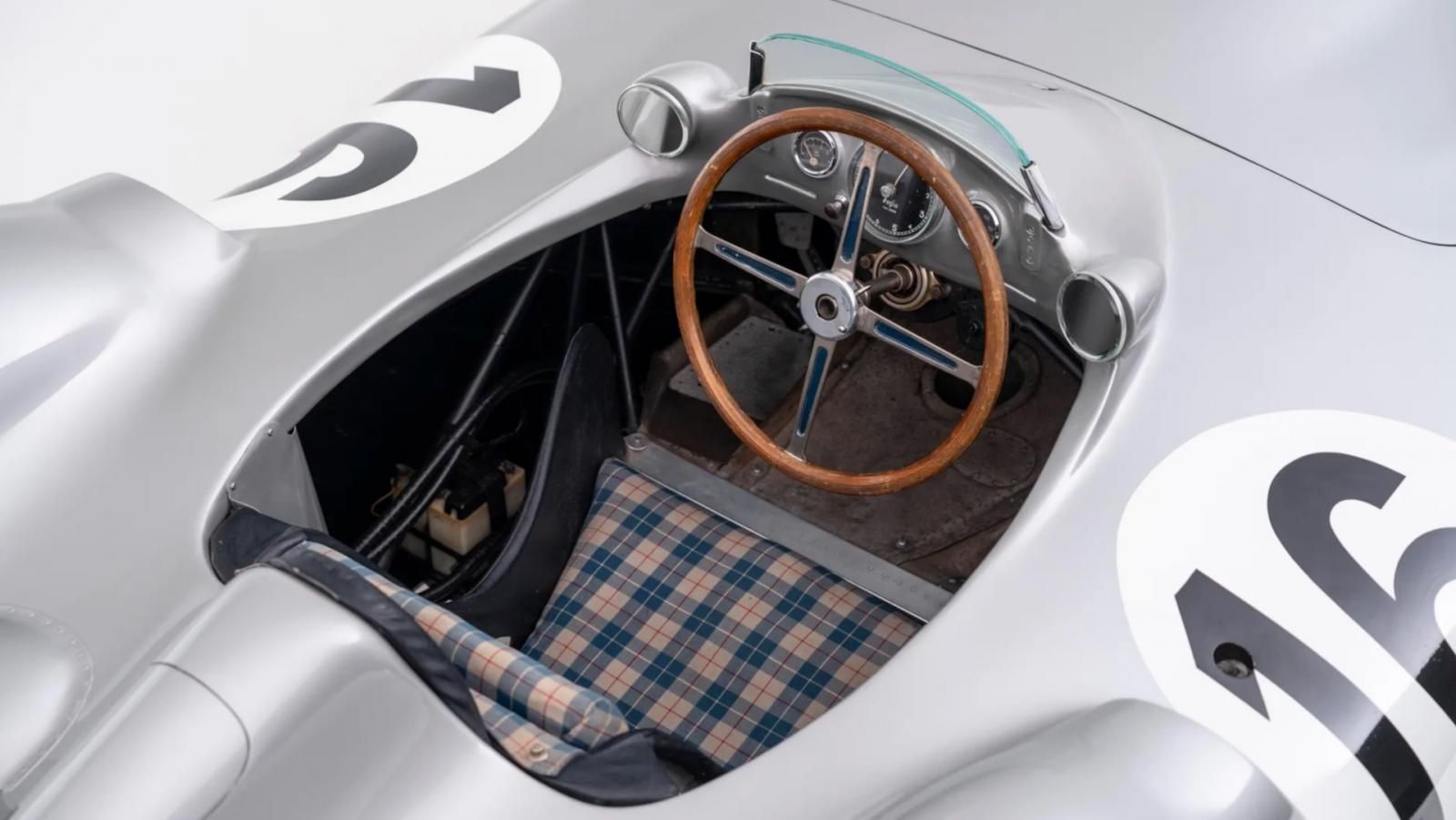 posto guida Mercedes-Benz W196 Rs