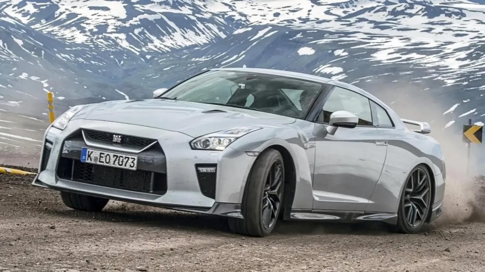 Nissan GT-R: Kazutoshi Mizuno