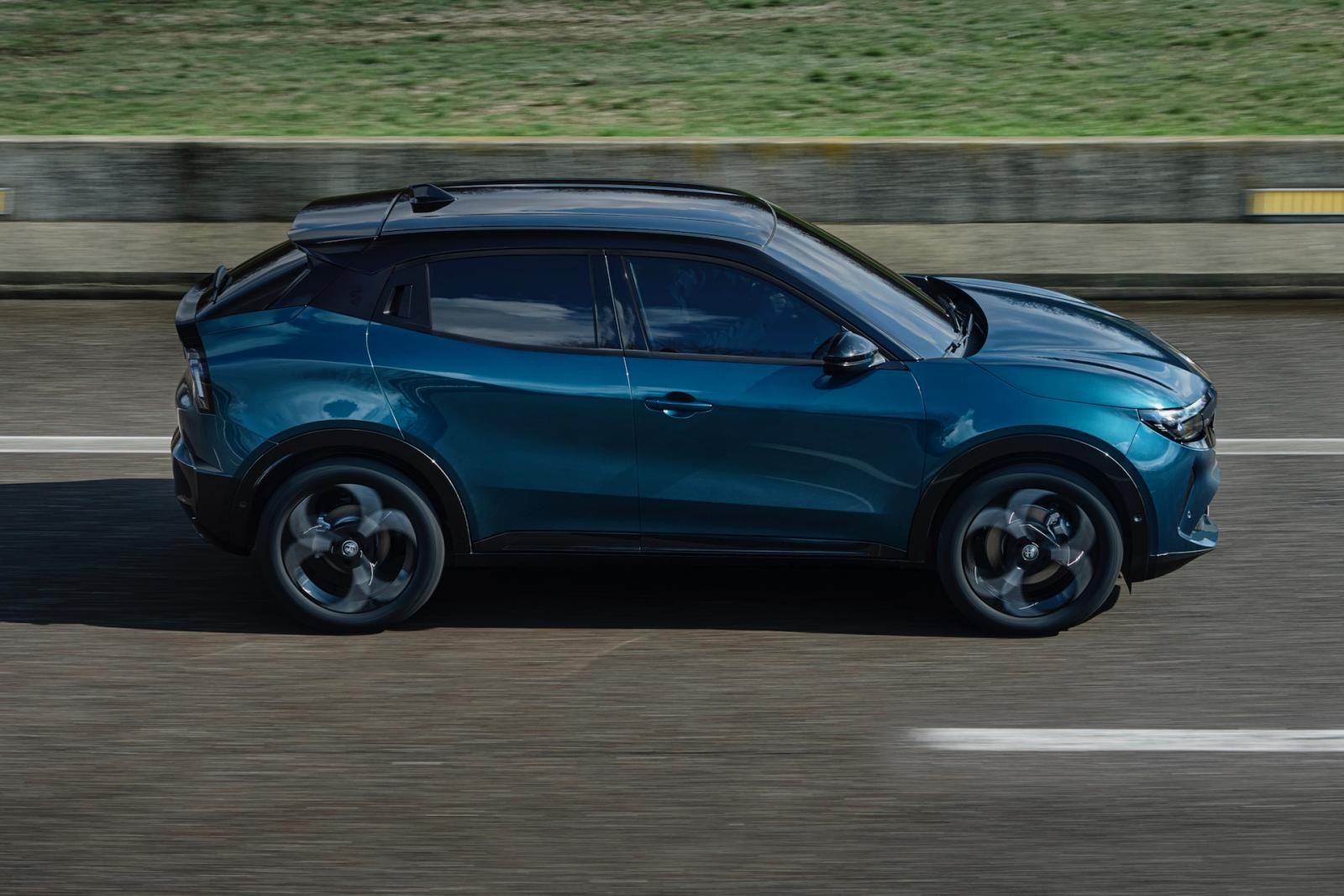 Alfa Romeo Junior Ibrida