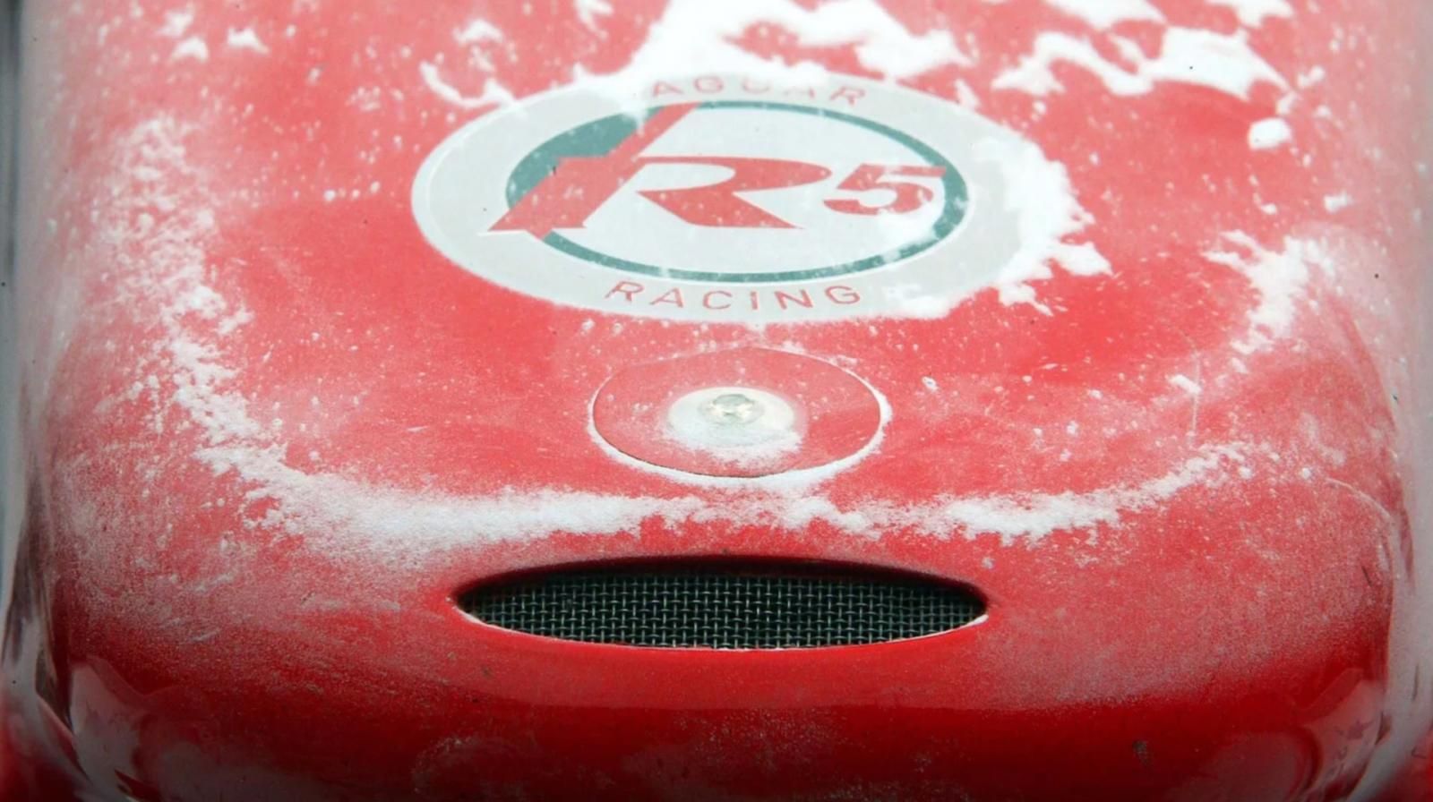 Jaguar Racing e il diamante perduto