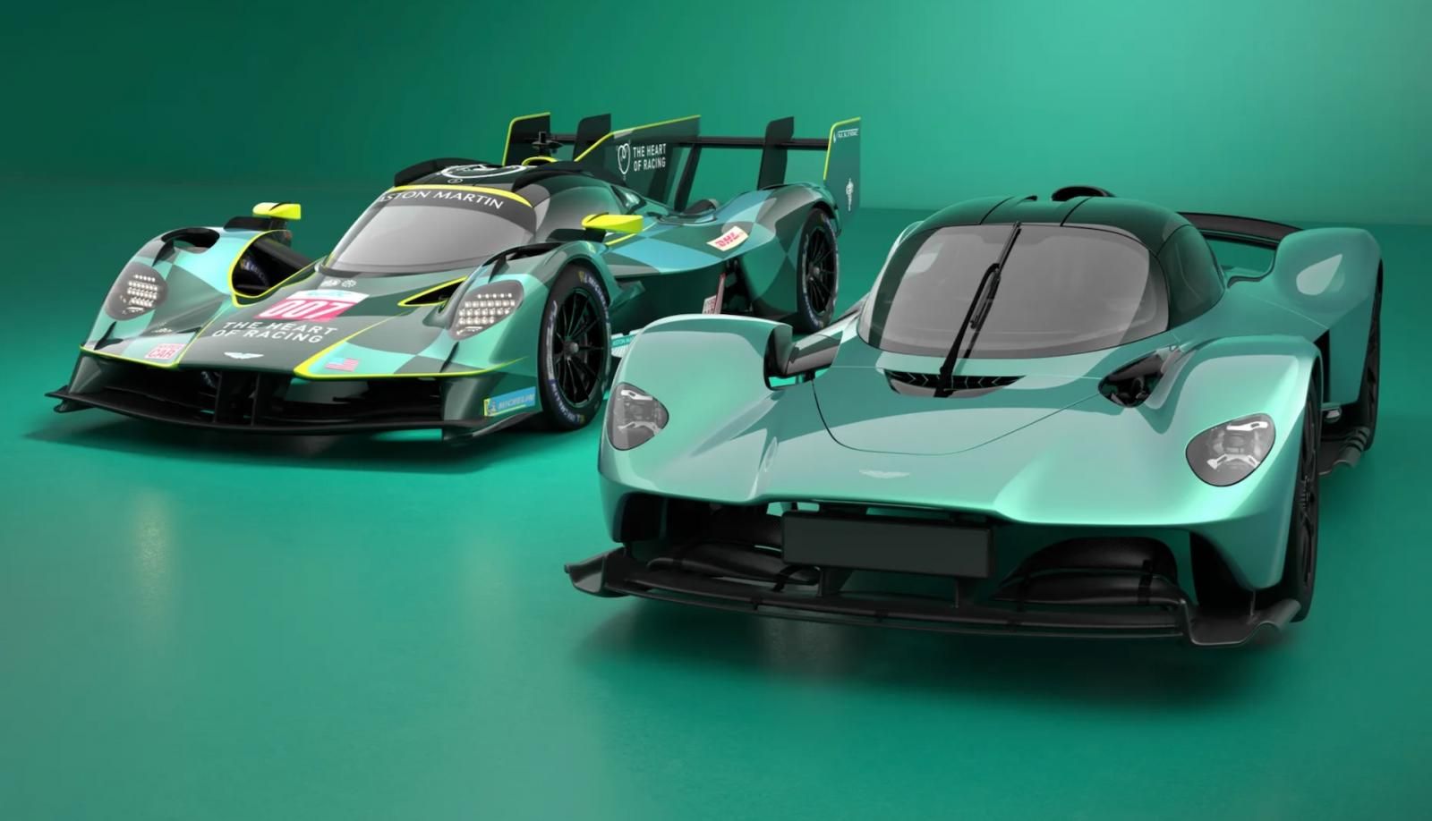 Aston Martin Valkyrie Hypercar 2025: le foto e le caratteristiche
