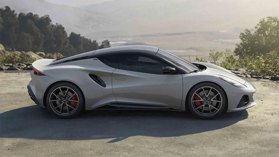 Nuova Lotus Emira M.Y. 2025