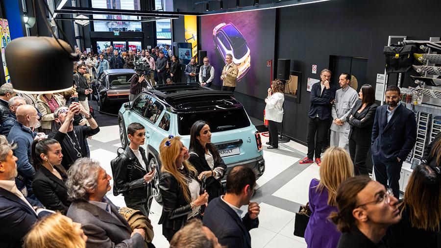 Renault reinventa l’icona R17 con Ora Ito alla Milano Design Week 2025