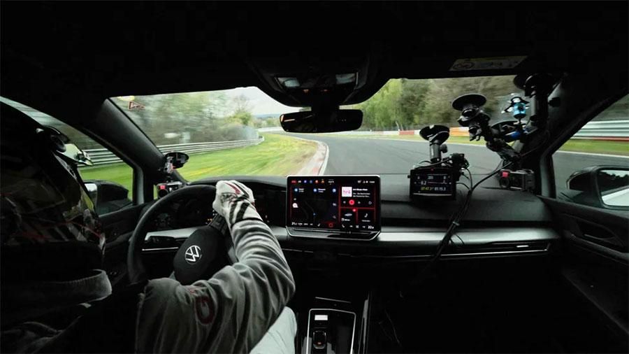 Volkswagen Golf GTI Edition 50