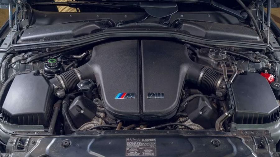 BMW M5 E60