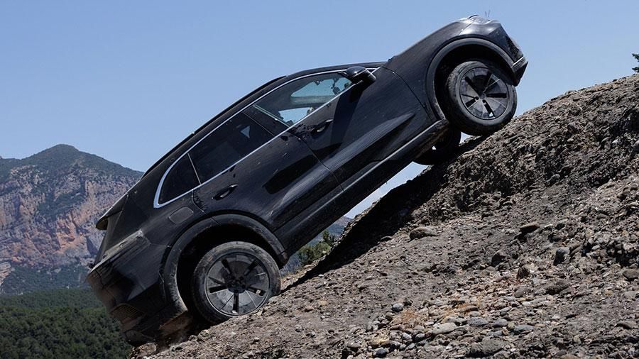 Porsche Cayenne Electric
