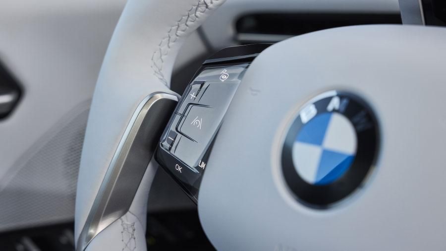 BMW Panoramic iDrive