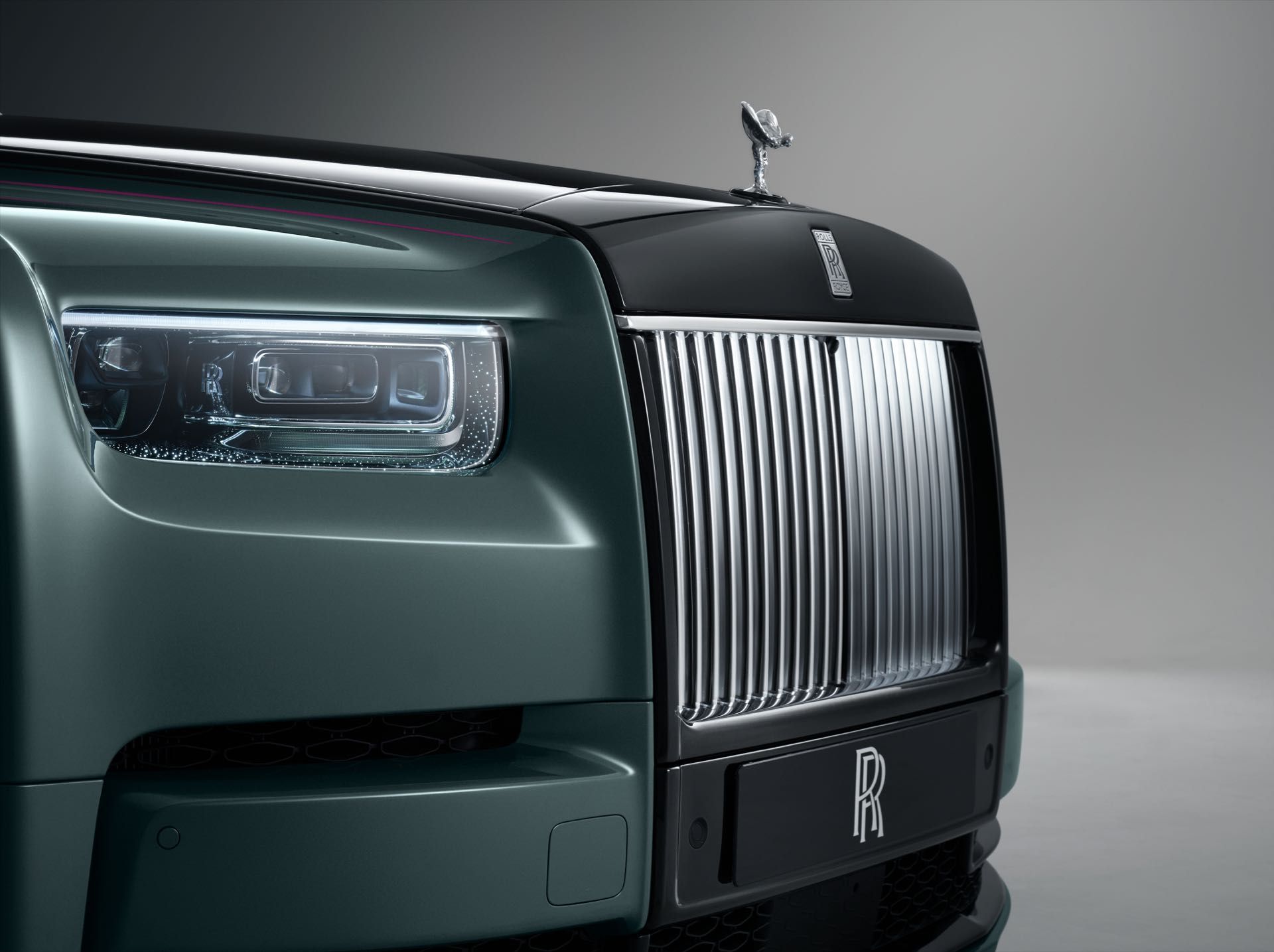 Rolls-Royce-Phantom-restyling-2022 - 3.jpg