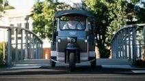 Rickshaw-risciò-elettrico-Audi-e-tron-Nunam-4.jpg