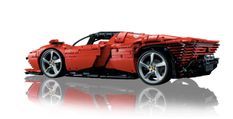 Ferrari-Daytona-SP3-Lego-3.jpg