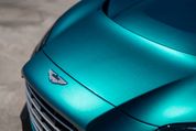 Aston-Martin-V12-Vantage-Roadster-2.jpg
