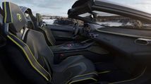 Lamborghini-Auténtica-V12-2023-7.jpg