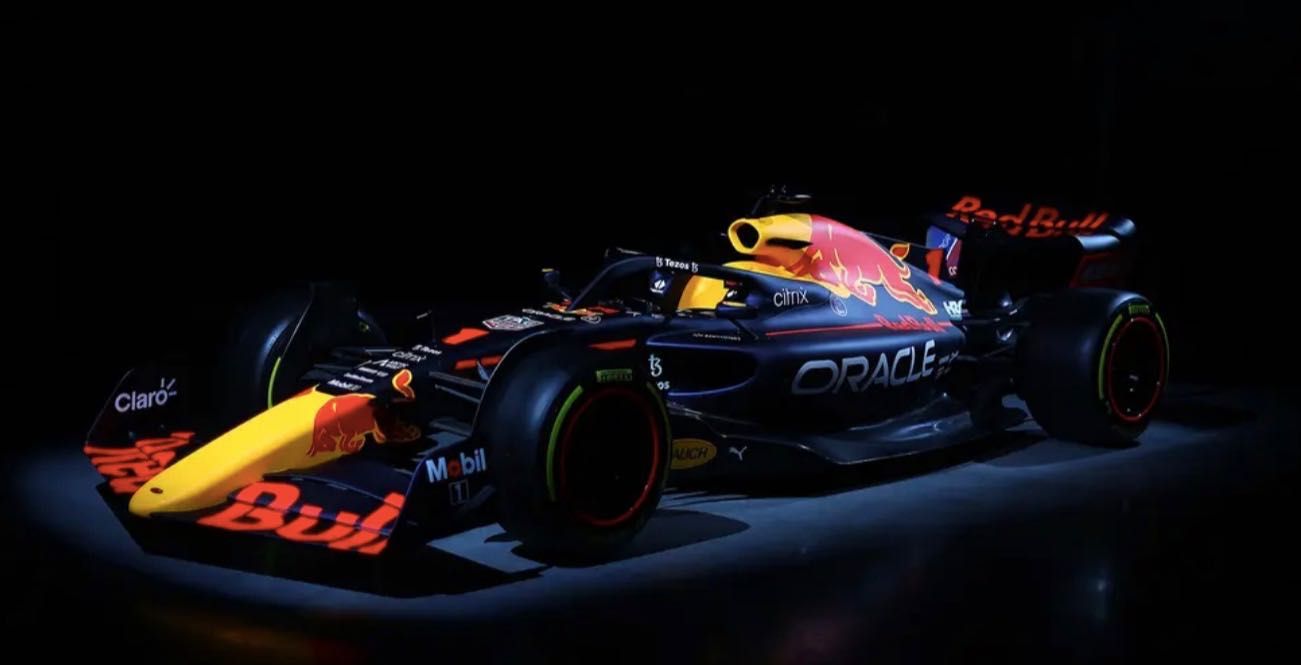 Team-Red-Bull-Formula-1-2023-RB19-1.jpg