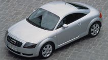 Audi TT anni 25-06.jpeg