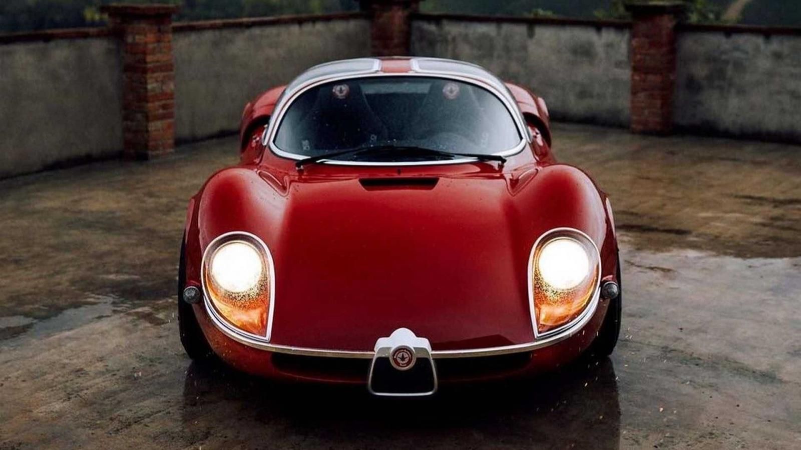 MAT Manifattura Automobili Torino Alfa Romeo 33 Stradale frontale