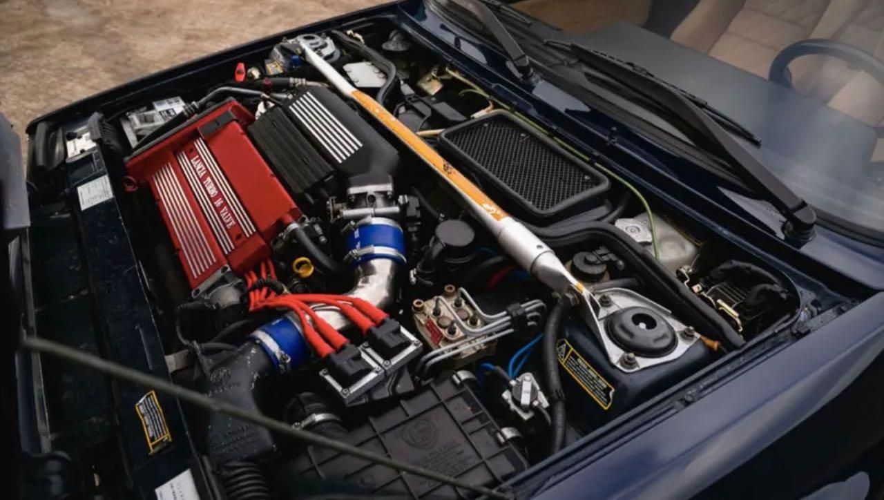 Lancia Delta Integrale Evo II Mr Bean motore