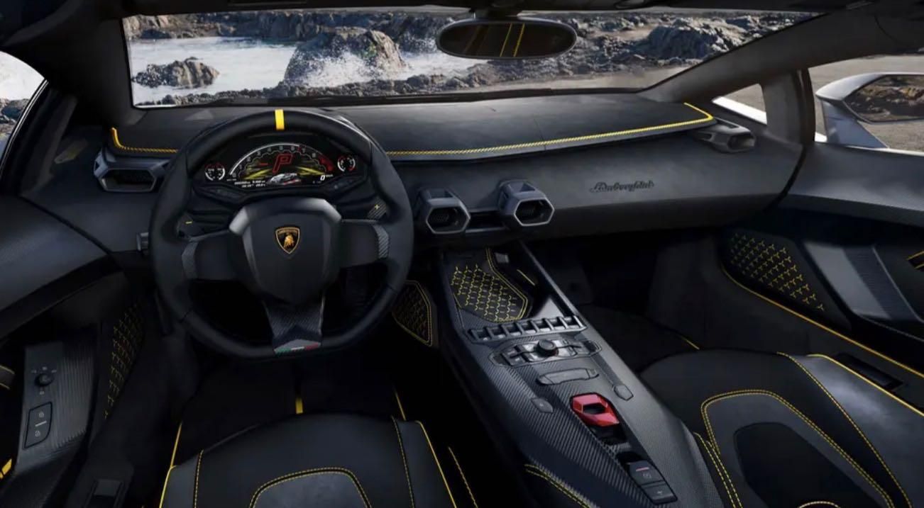 Lamborghini Auténtica interno