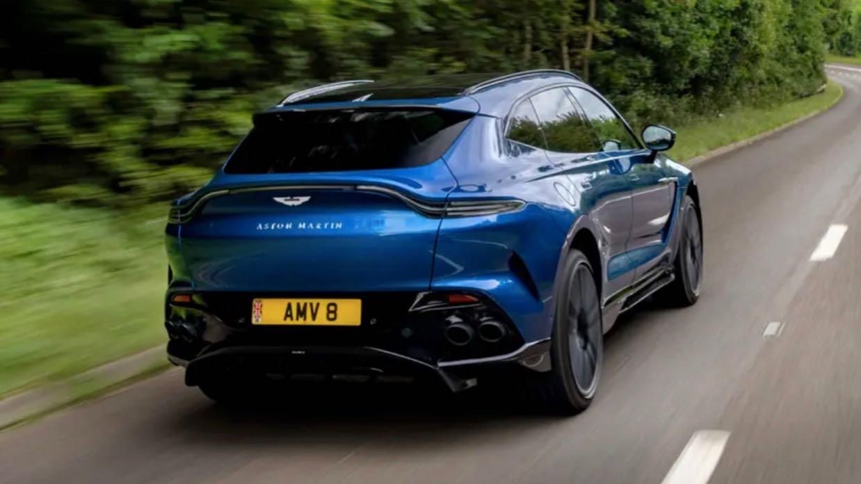 Aston-Martin DBX